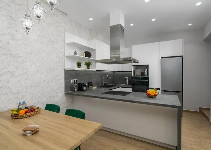 Sada's House Vakantiehuis Triovasálos