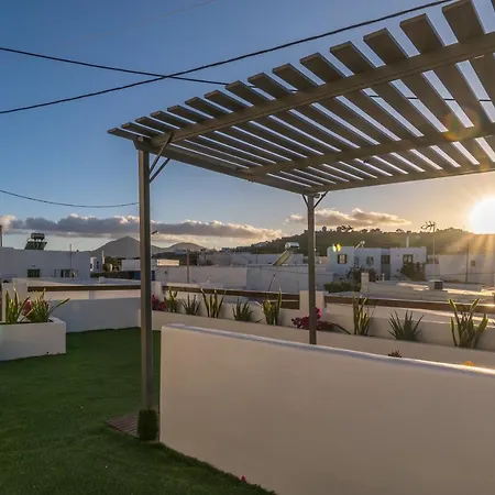 Sada's House Triovasálos